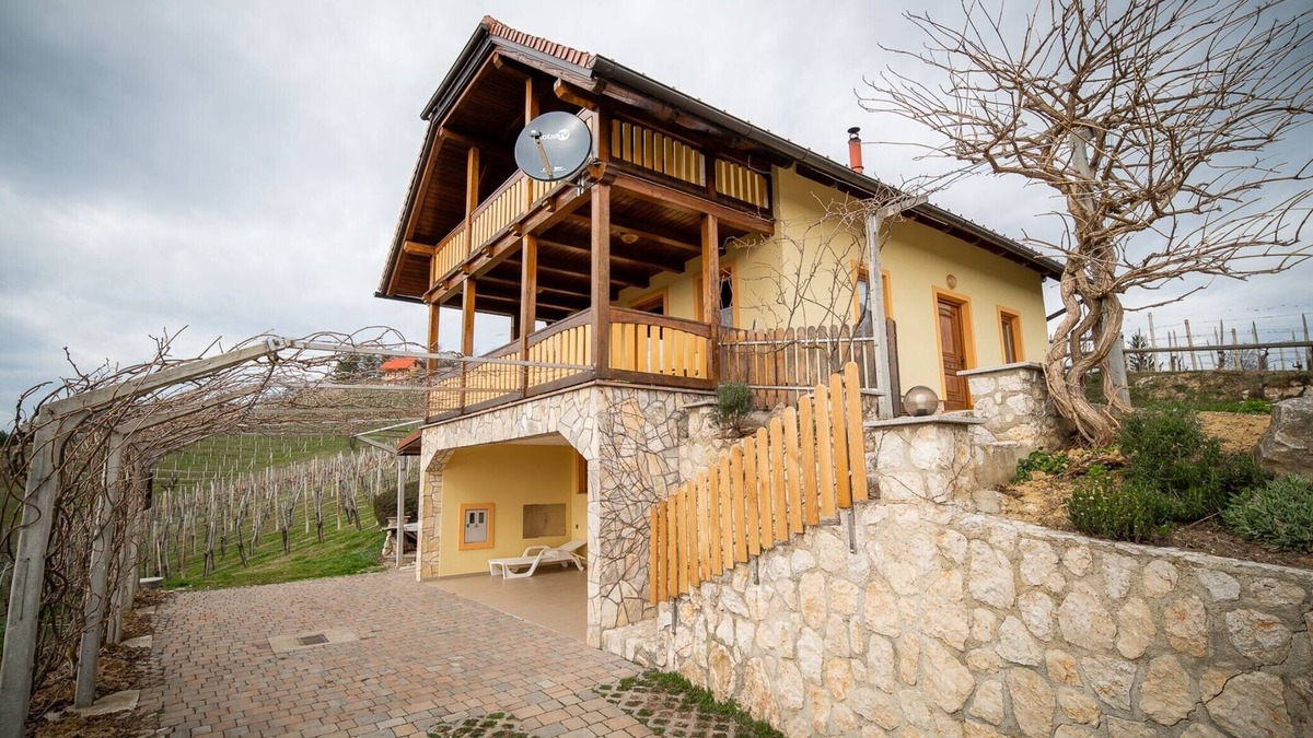 Bostanj House | Vivid Hillside Country House with Hot-Tub and Sauna - Two Bedroom Country House