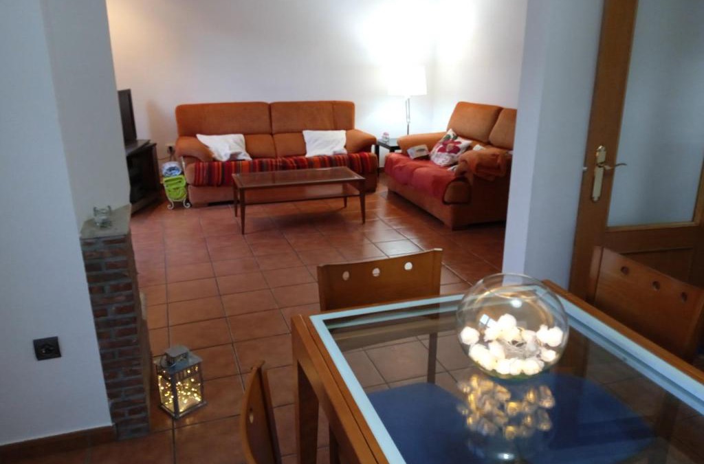 Carcedo de Burgos House | Vivienda adosada , con merendero en Carcedo