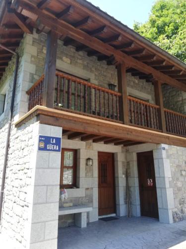 Penamellera Baja Ski Chalet | Vivienda vacacional La Güera - Casas de los Picos