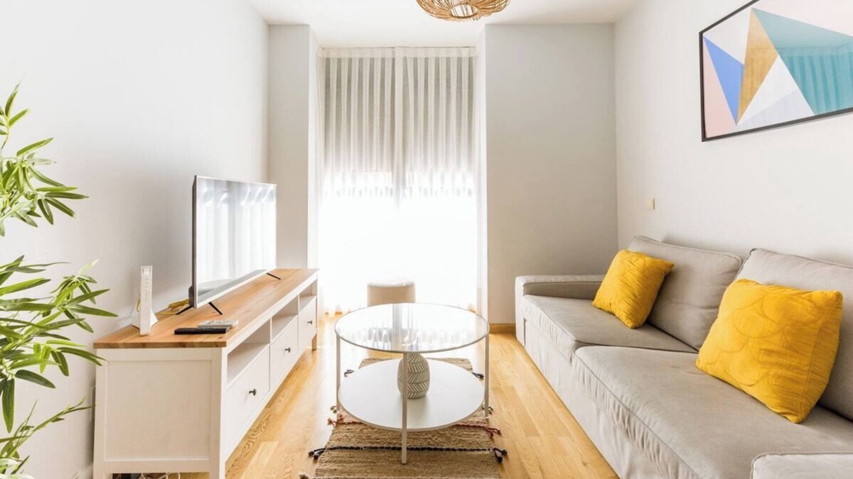 Moncloa-Aravaca Condo | Vivodomo - Free parking, super bright, 2bed/2bath