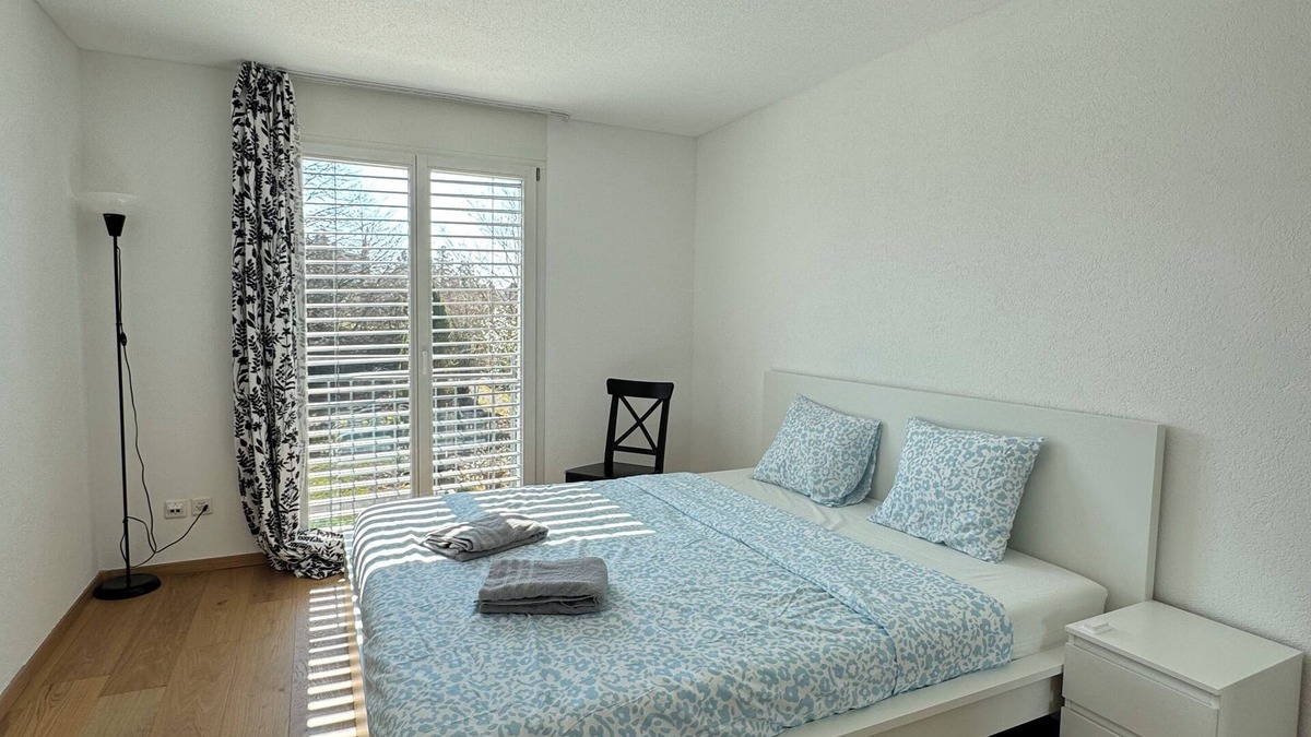 Kloten Apartment | VK - Zürich Airport - Homestay - Härdlen