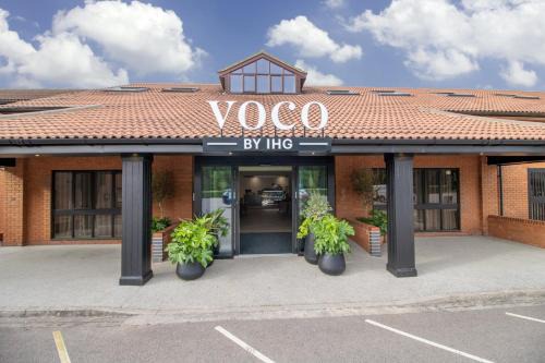 Corby Hotel | voco Rockingham Forest Corby by IHG