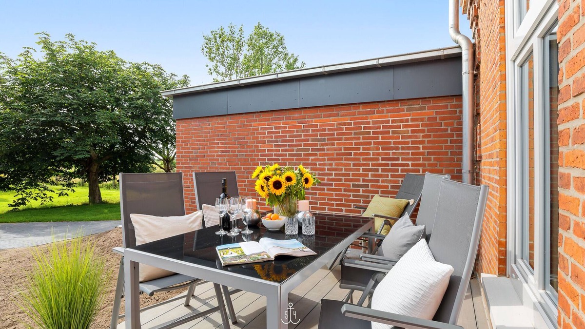Emmelsbull Apartment | Vogelsang - idyllic, rural, North Sea, near Sylt