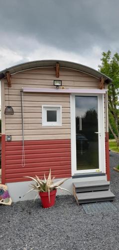 Saint-Pierre-le-Chastel Apartment | Volcan Nature