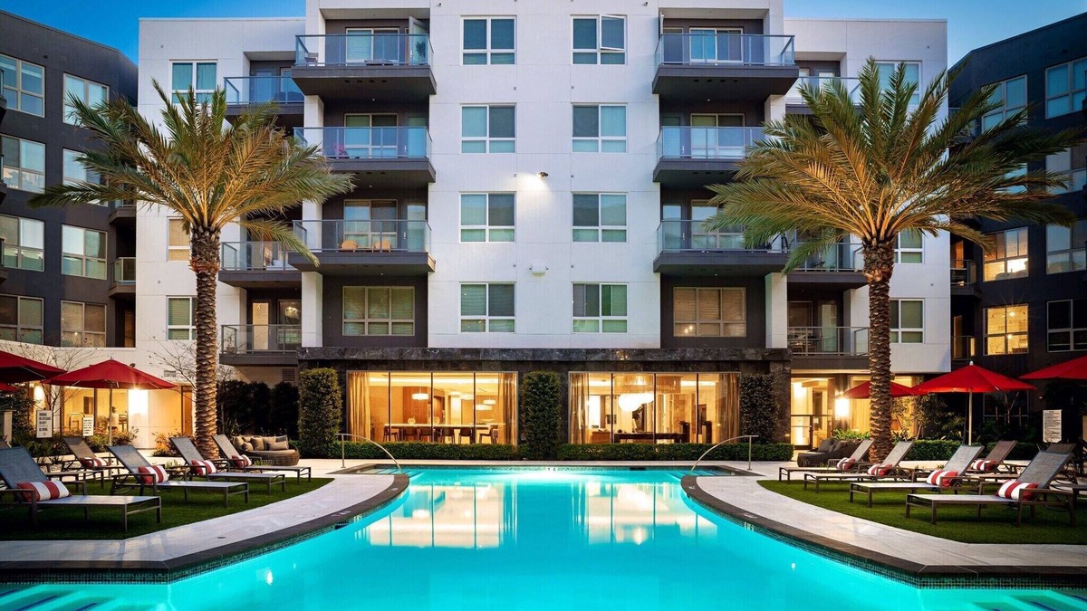 Grantville Apartment | Vora Lux: Modern 1-Bedroom Apartment in Mission Valley