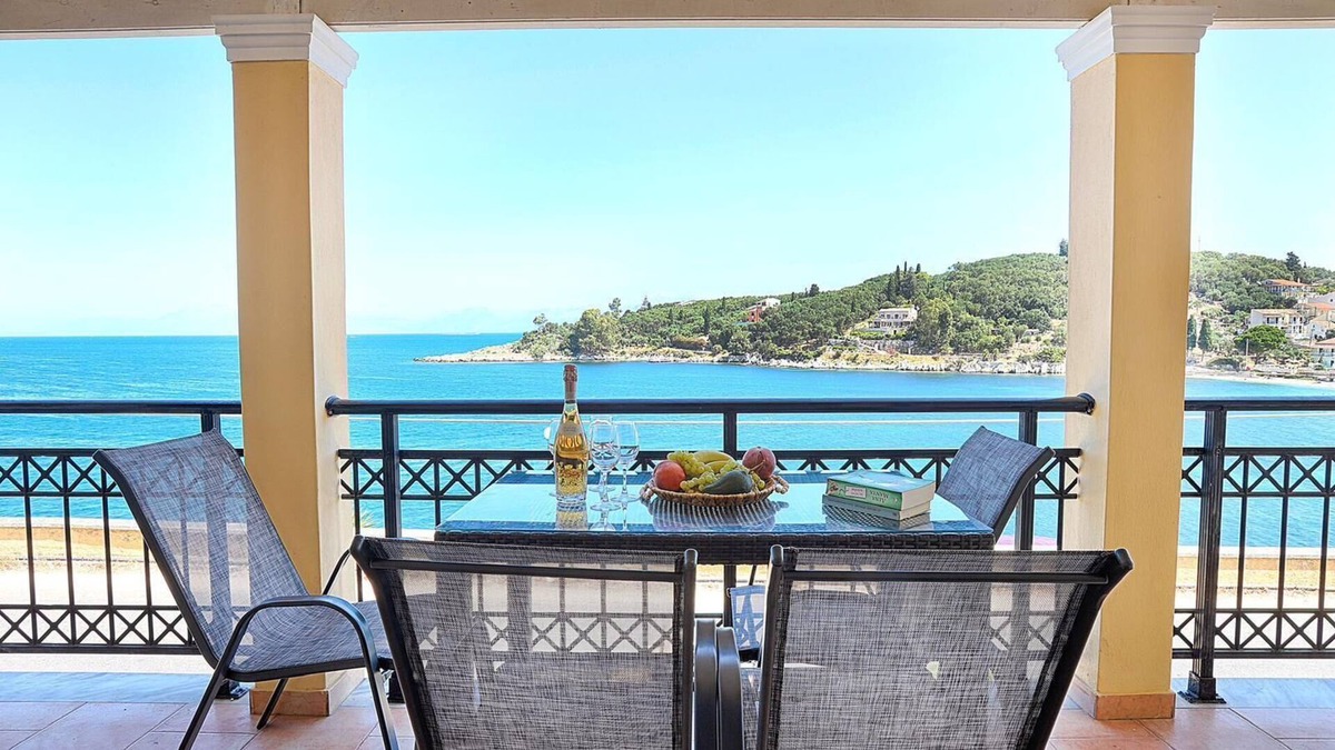 Kassiopi Apartment | Vostalo apartments by Kassiopi's Sea