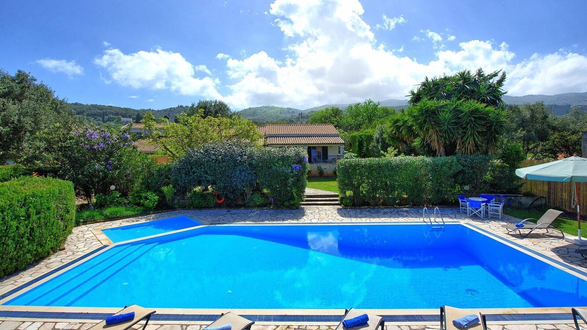 Petaleia Villa | Votana House - Vacation villa with private pool on Corfu, Greece