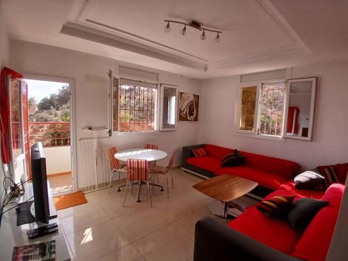 Imi Ouaddar Apartment | Votre Refuge Balnéaire