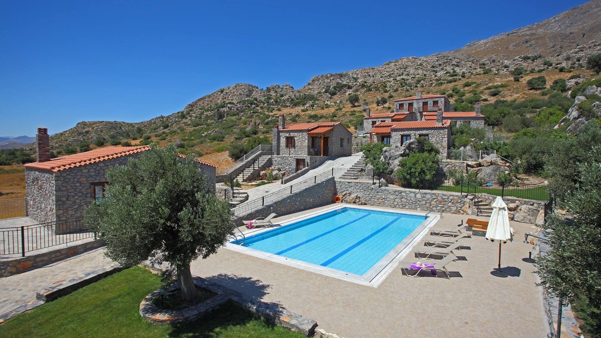 Agios Vasileios Villa | Vrachos Villas