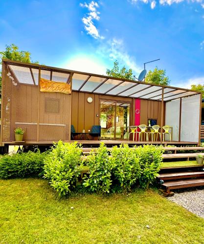 Metlika House | VRBA mobile house by the Kolpa river BIG BERRY Metlika