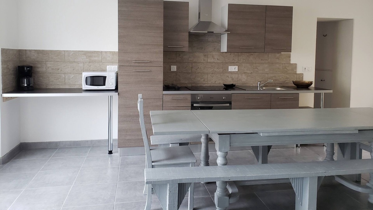 Saint-Romain-sur-Cher House | Vrbo Property