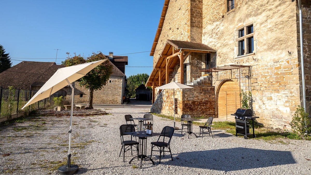 Villette-les-Arbois House | Vrbo Property