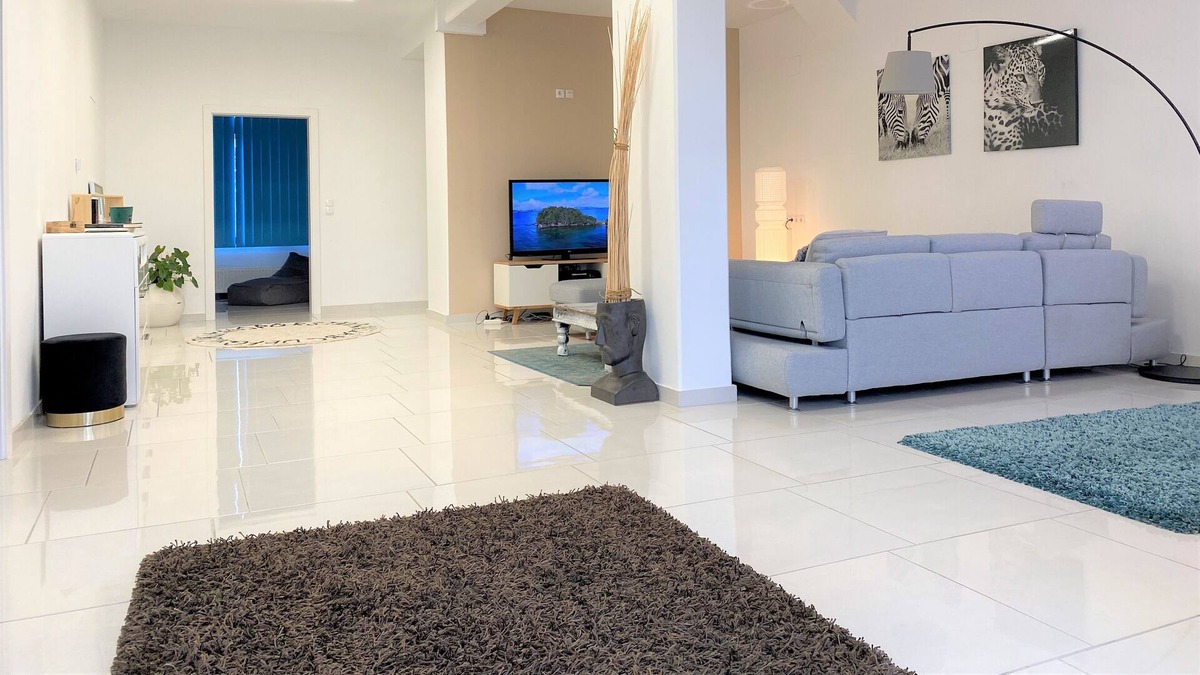 Wiener Neustadt Apartment | Vrbo Property