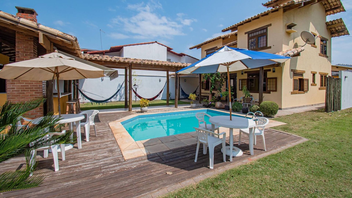 Parque Jacaraipe House | Vrbo Property