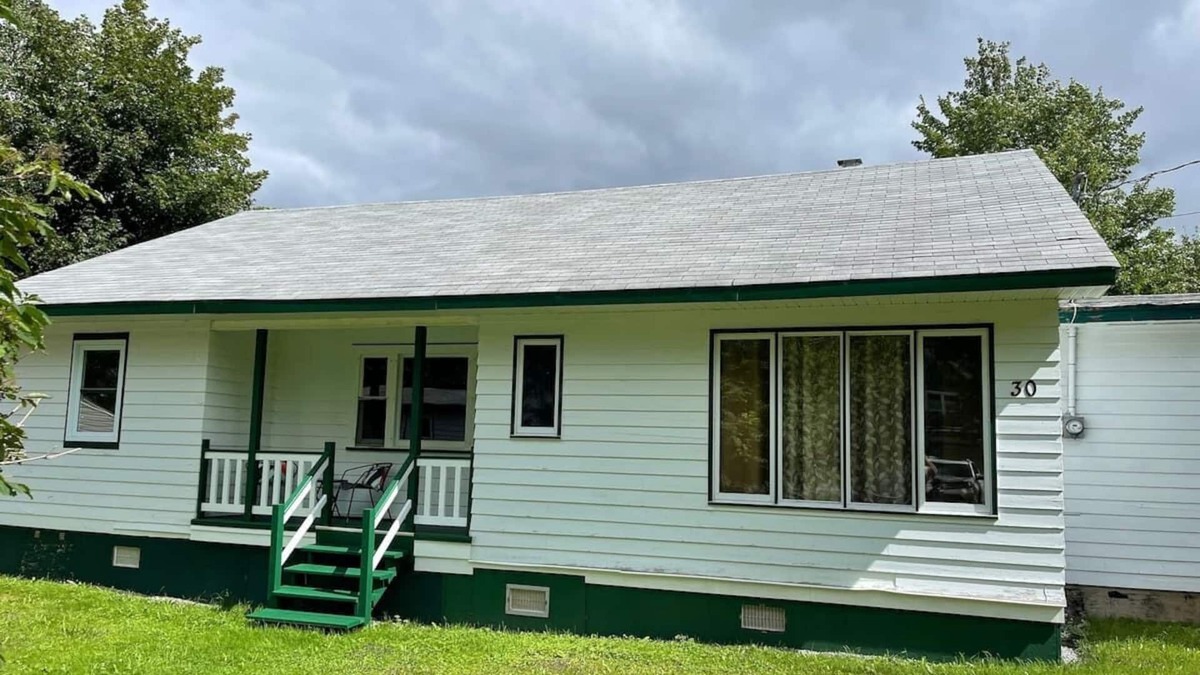 Steady Brook House | Vrbo Property