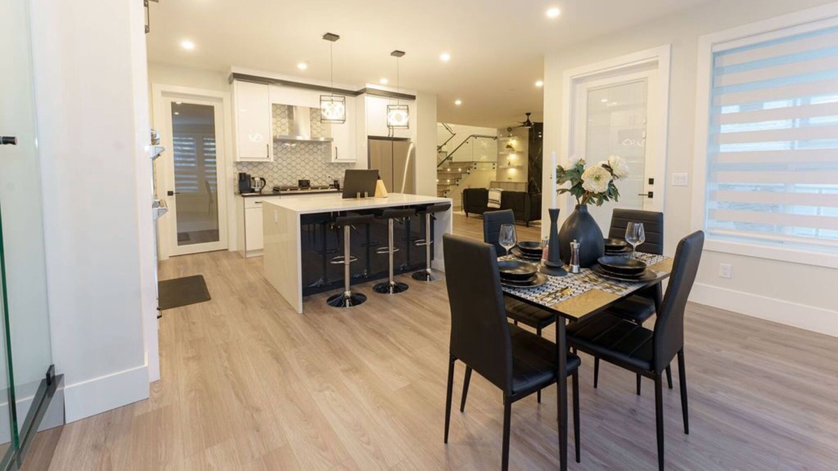 Mission House | Vrbo Property