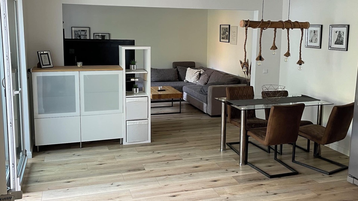 Ense Apartment | Vrbo Property