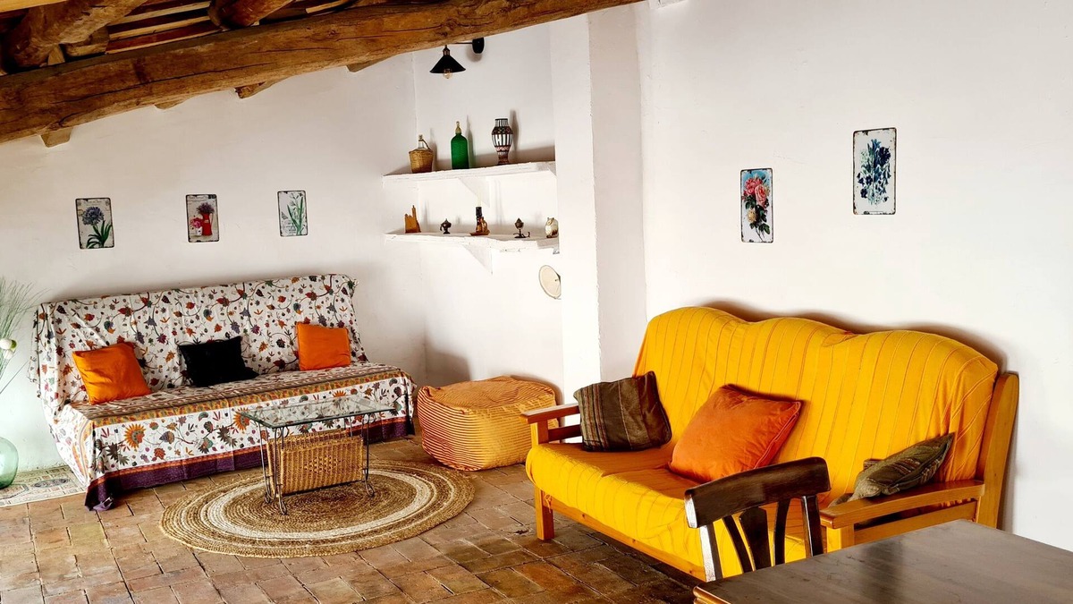 Llagostera House | Vrbo Property