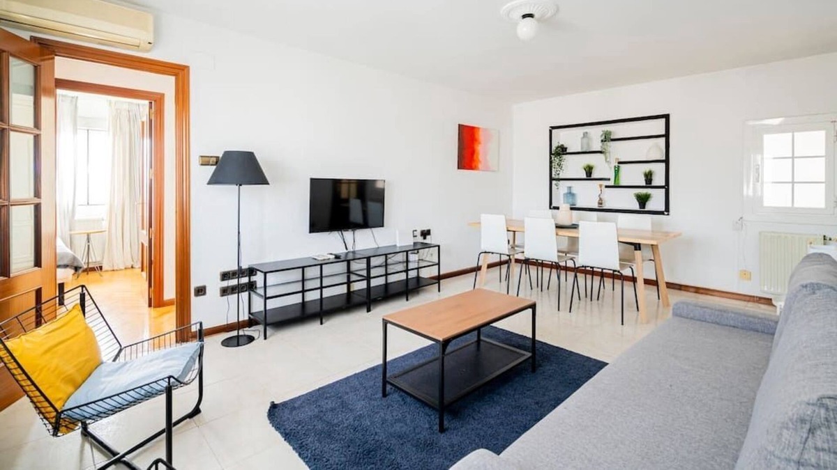Usera Apartment | Vrbo Property
