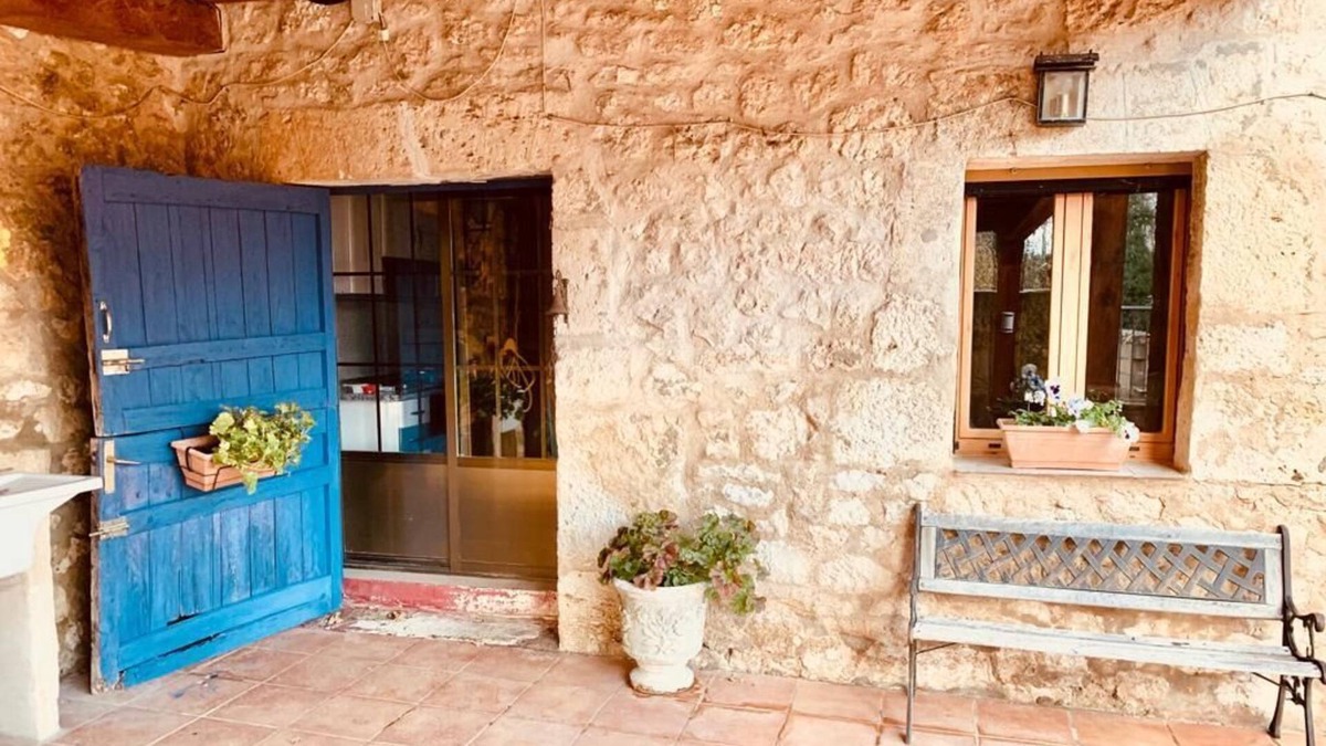 Tubilla del Lago House | Vrbo Property