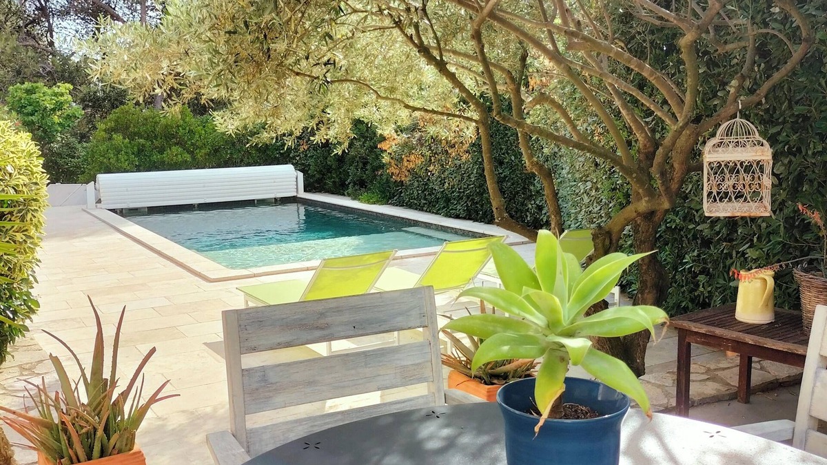 Vergeze Villa | Vrbo Property