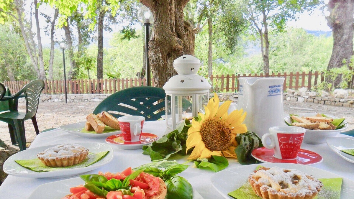 Gioi Bed & Breakfast | Vrbo Property