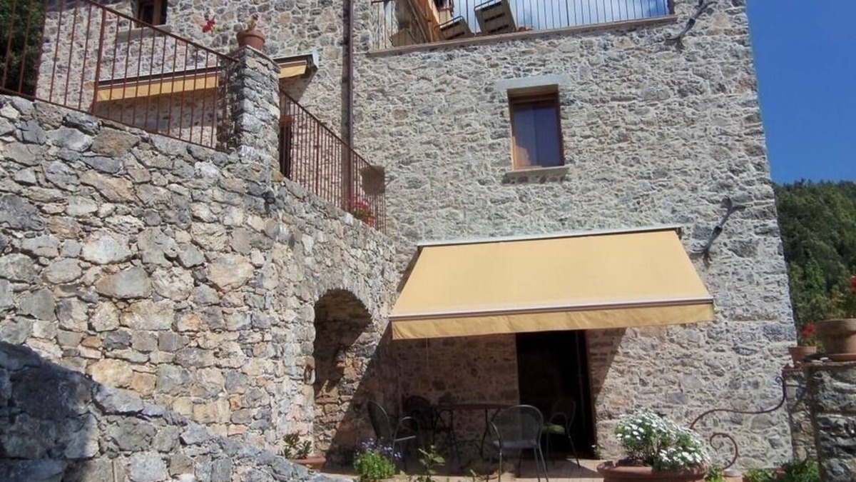 Tortorella Apartment | Vrbo Property