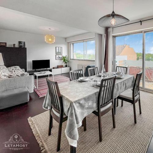 Montagne Verte Apartment | Vue dégagée, Cuisine moderne et WIFI