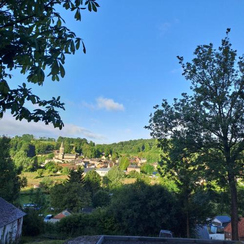 Bellencombre House | Vue sur village