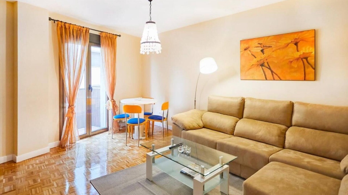 Prosperidad Apartment | VUT Santa Clara 2 - Comfort and Location in the Heart of Salamanca