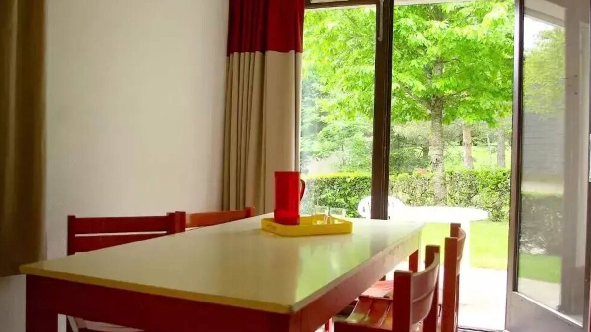 Chaudes-Aigues Apartment | VVF Aubrac - 3 Room Gite 6 People 2 babies