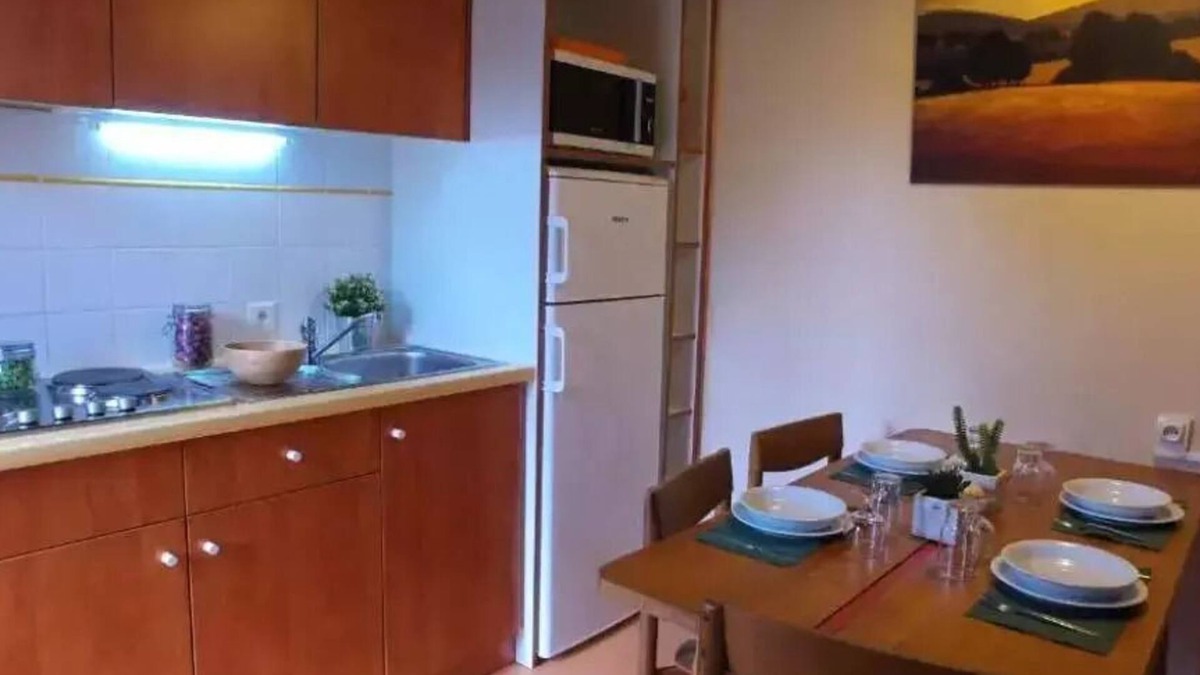 Lavoute-Chilhac Apartment | VVF The Gorges de l'Allier * - 2 Room Cottage 6 People 1 baby