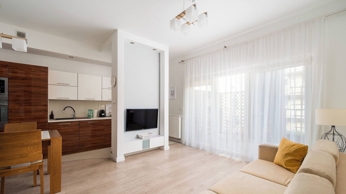 Wlochy Apartment | Włochy Fasolowa 2-Bedroom Apartment