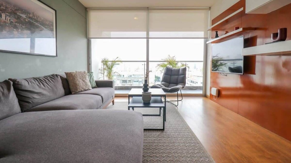 Petit Jean Ocharan Apartment | w* | Comfy 3BR w/Great Balcony in Miraflores