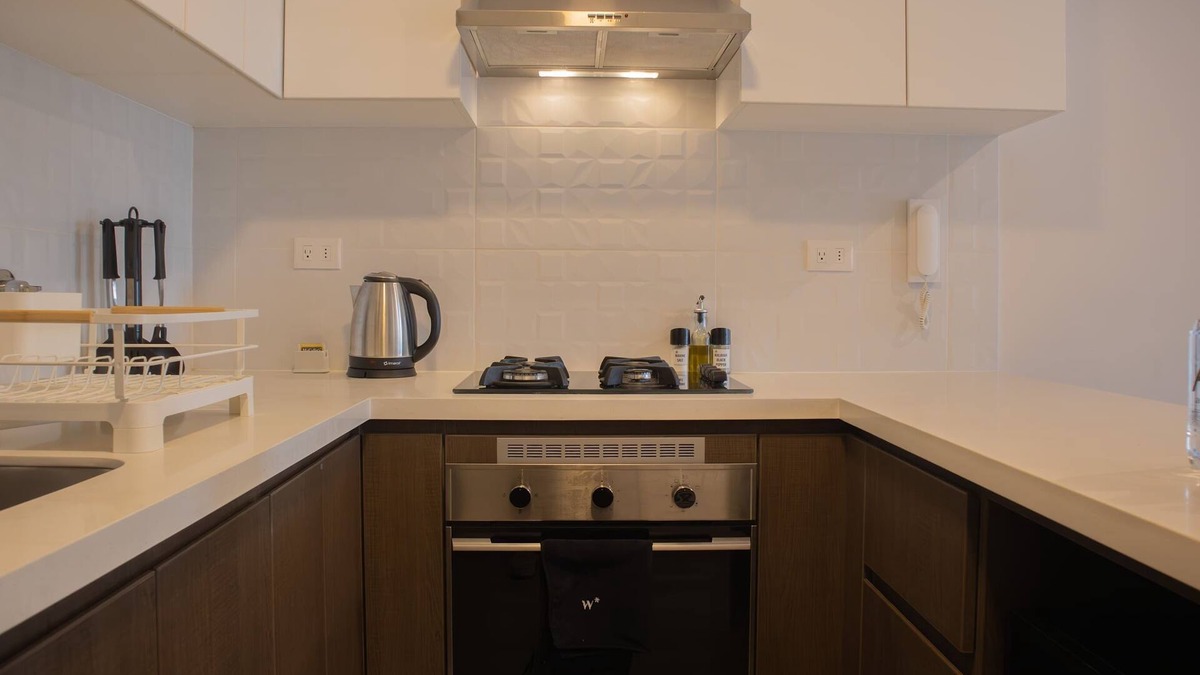 San Antonio Apartment | w Cozy 2BR w Balcony in Miraflores