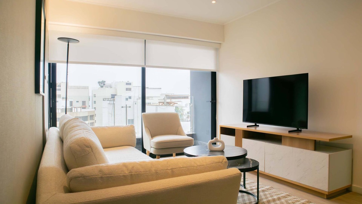 Reducto Apartment | w Elegant 2BR Apartment in Miraflores Steps From Larcomar
