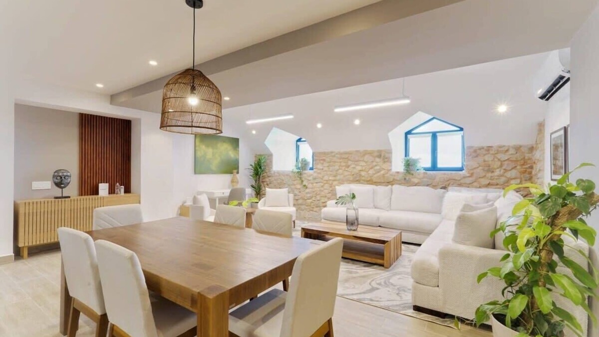 Obarrio Apartment | w* | Magnificent Penthouse 2BR w/Terrace Casco Viejo