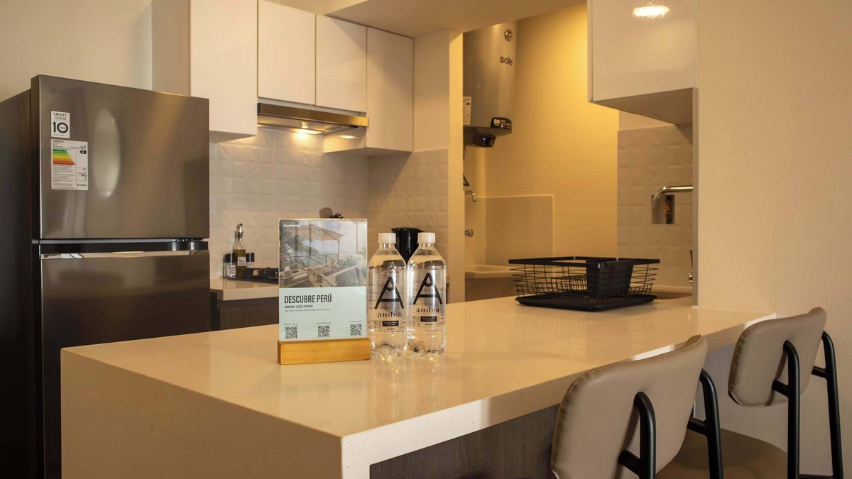 Barranco Apartment | w Trendy 2BR Apartment w Pool in Barranco