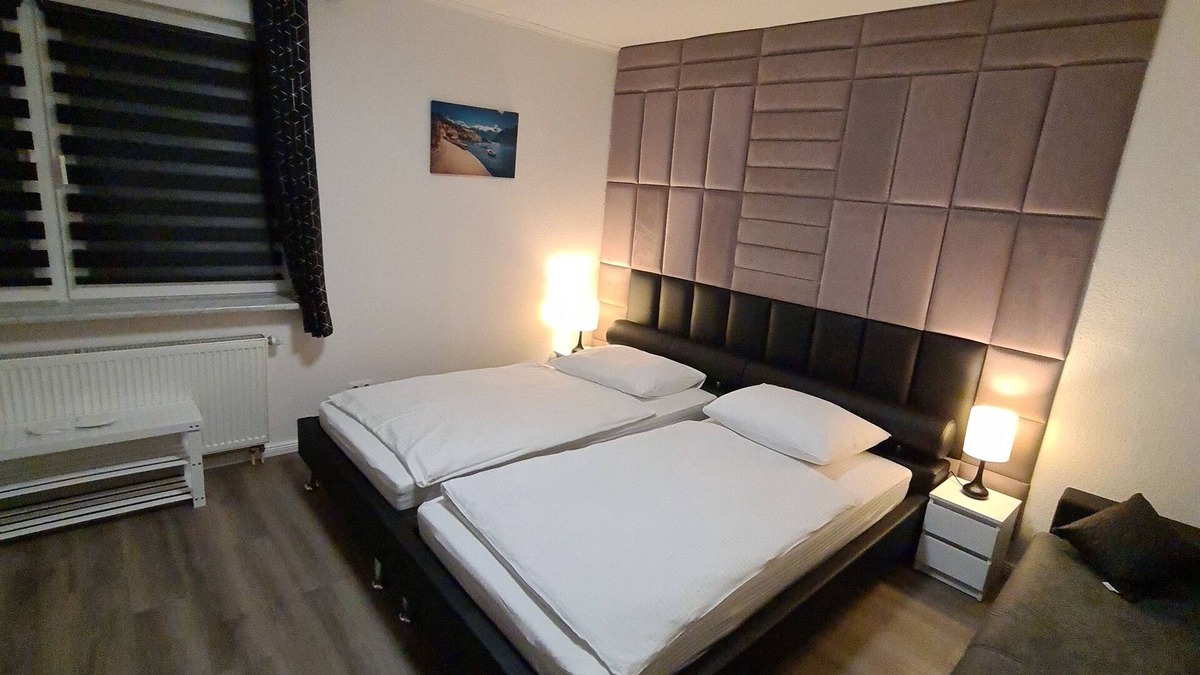 Hullhorst Apartment | W5 Apartment with air conditioning