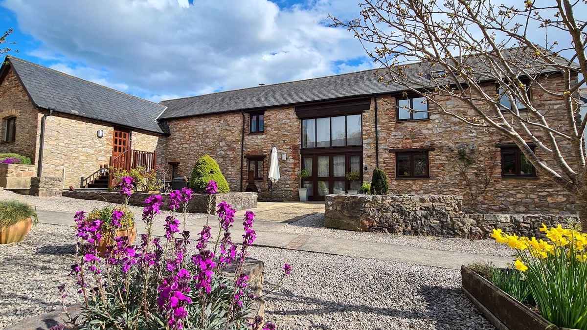Liverton House | Wagtail is set in South Devon with shared indoor pool & games room