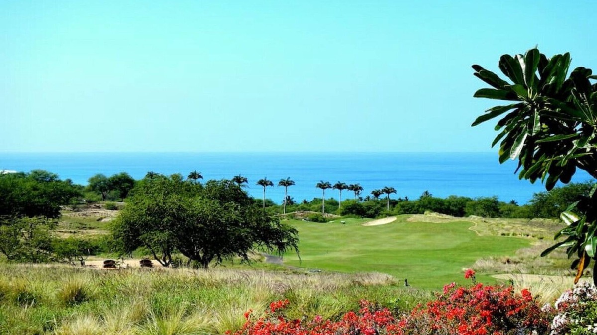 Kamuela Condo | Wai'ula'ula: You Can't Beat This View