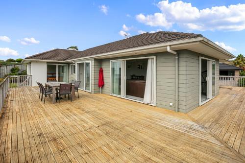 Waihi Beach House | Waihi Beach Bliss