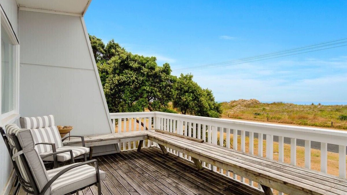 Waihi Beach Cottage | Waihi Bliss - Waihi Beach Bach