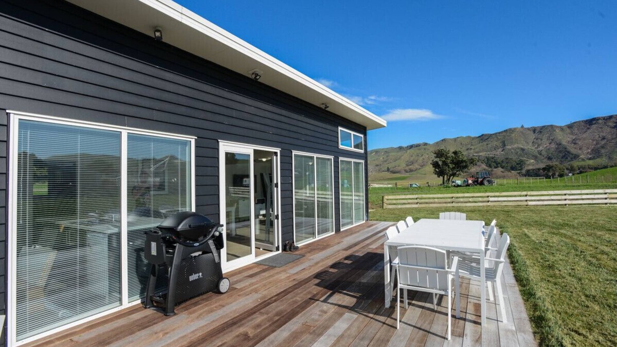 Waimarama Cottage | Waimarama Wonder - Waimarama Holiday Home
