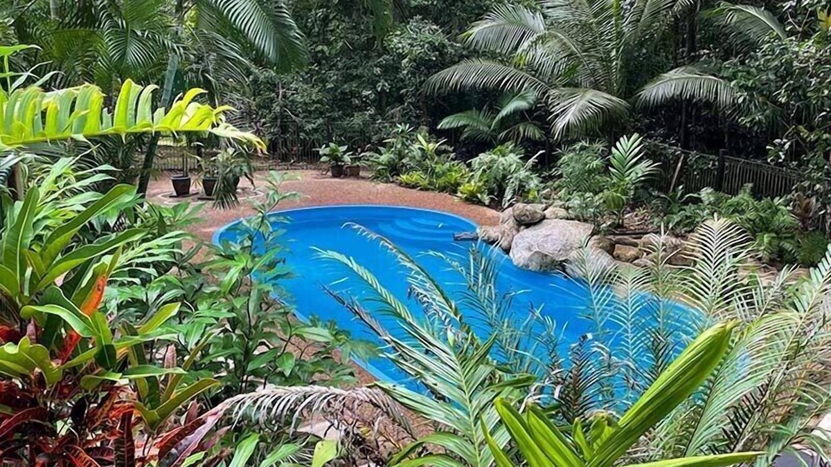 Cow Bay House | WaitaWhile Eco Retreat - Holiday sustainably, pool, walk to beach