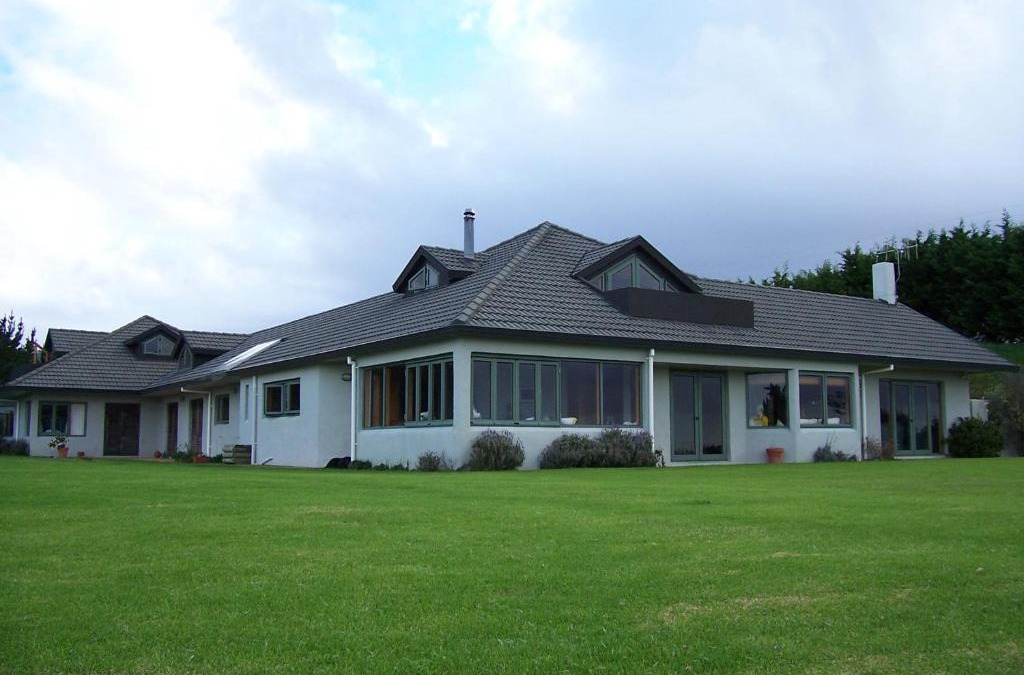 Mahinepua Bed & Breakfast | Waiwurrie Coastal Farm Lodge