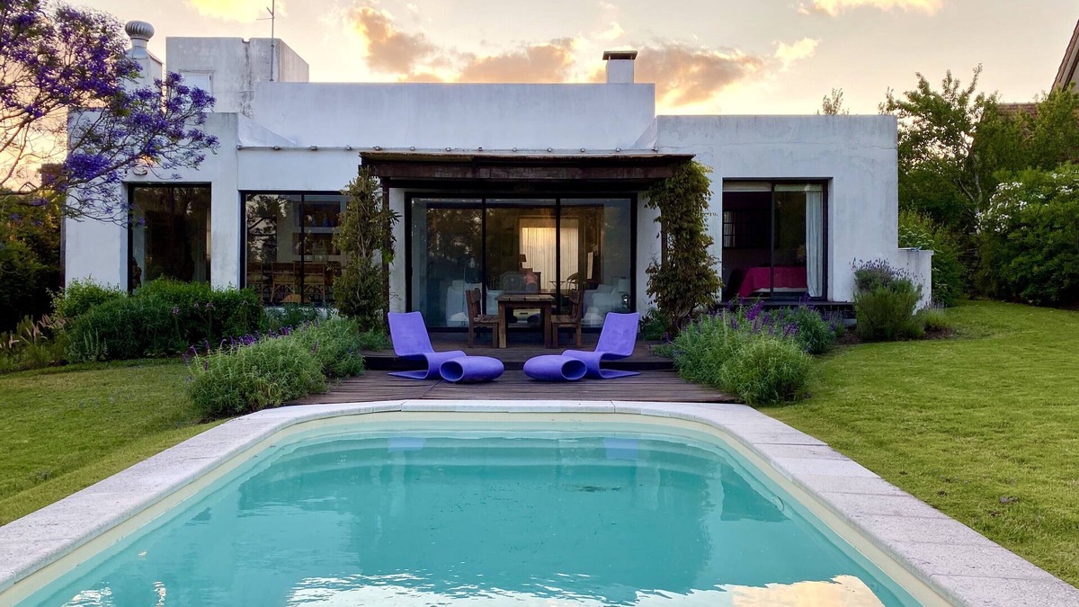 Montevideo Department Villa | Wake up in the middle of nature, with golf and private swimming-pool