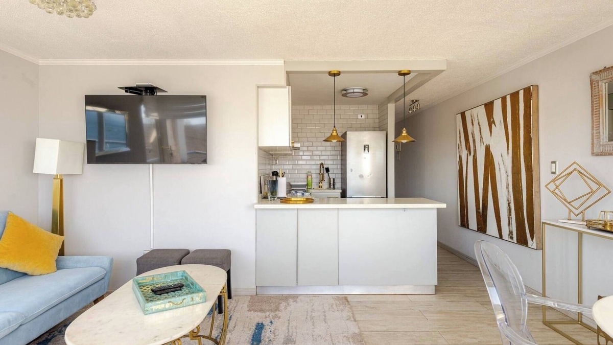 Renaca Apartment | Wake up to stunning ocean views in Reñaca