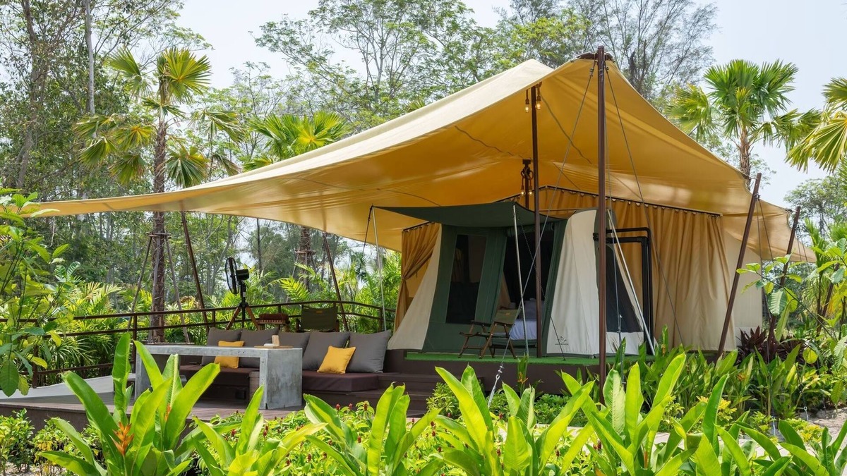 Mae Pim RV Rental | Wake Up to the Sound of Waves – Cozy Beachfront Glamping