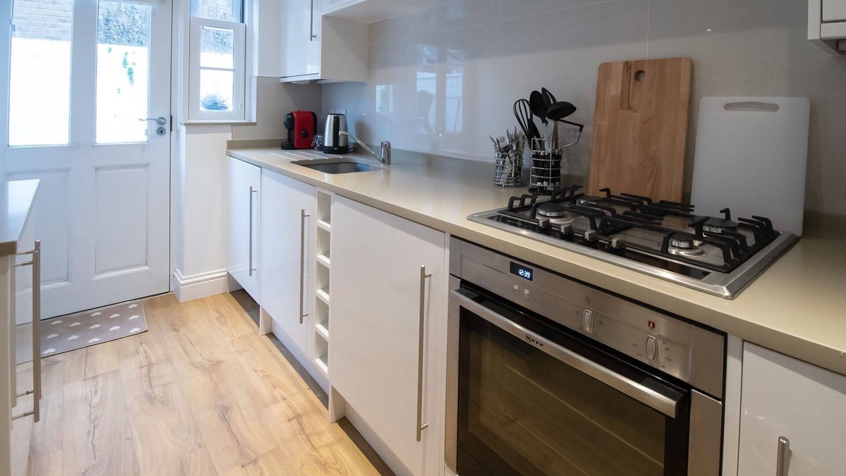 Worthing House | Wakeford Cottage